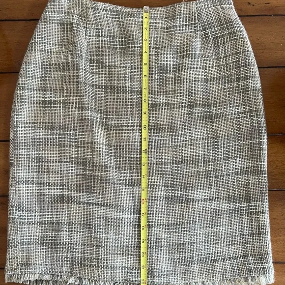 Georgiou Cream/Olive/Gold Tweed Blazer and Shirt Suit, Size 10 - Picture 9 of 16